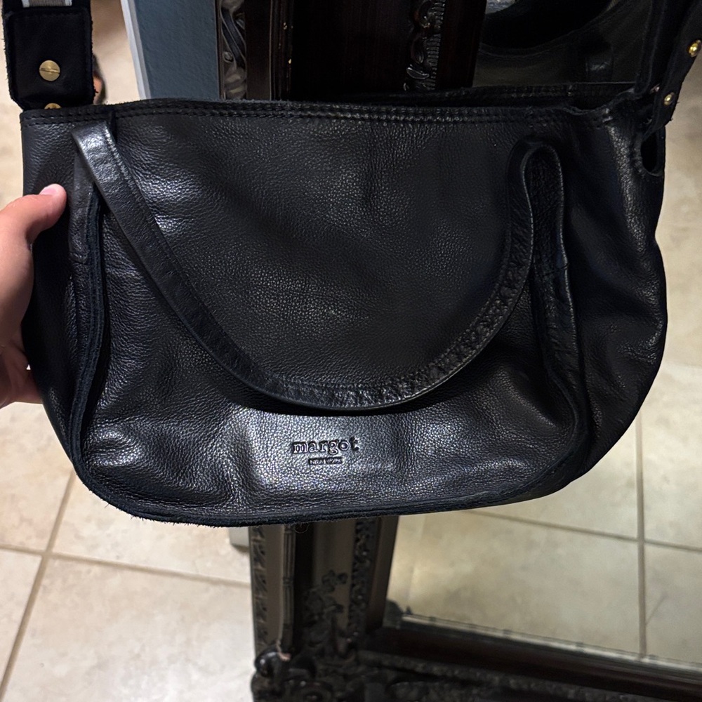 Margot Classic Black Leather Shoulder Bag